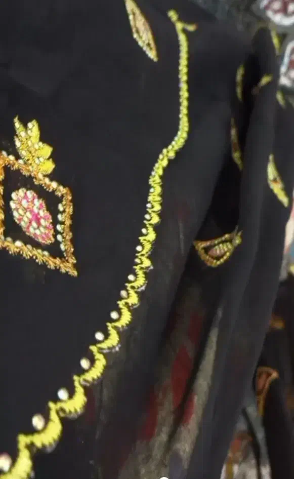 دوخت ساده و دالبری چادر|لباس|قشم, |دیوار