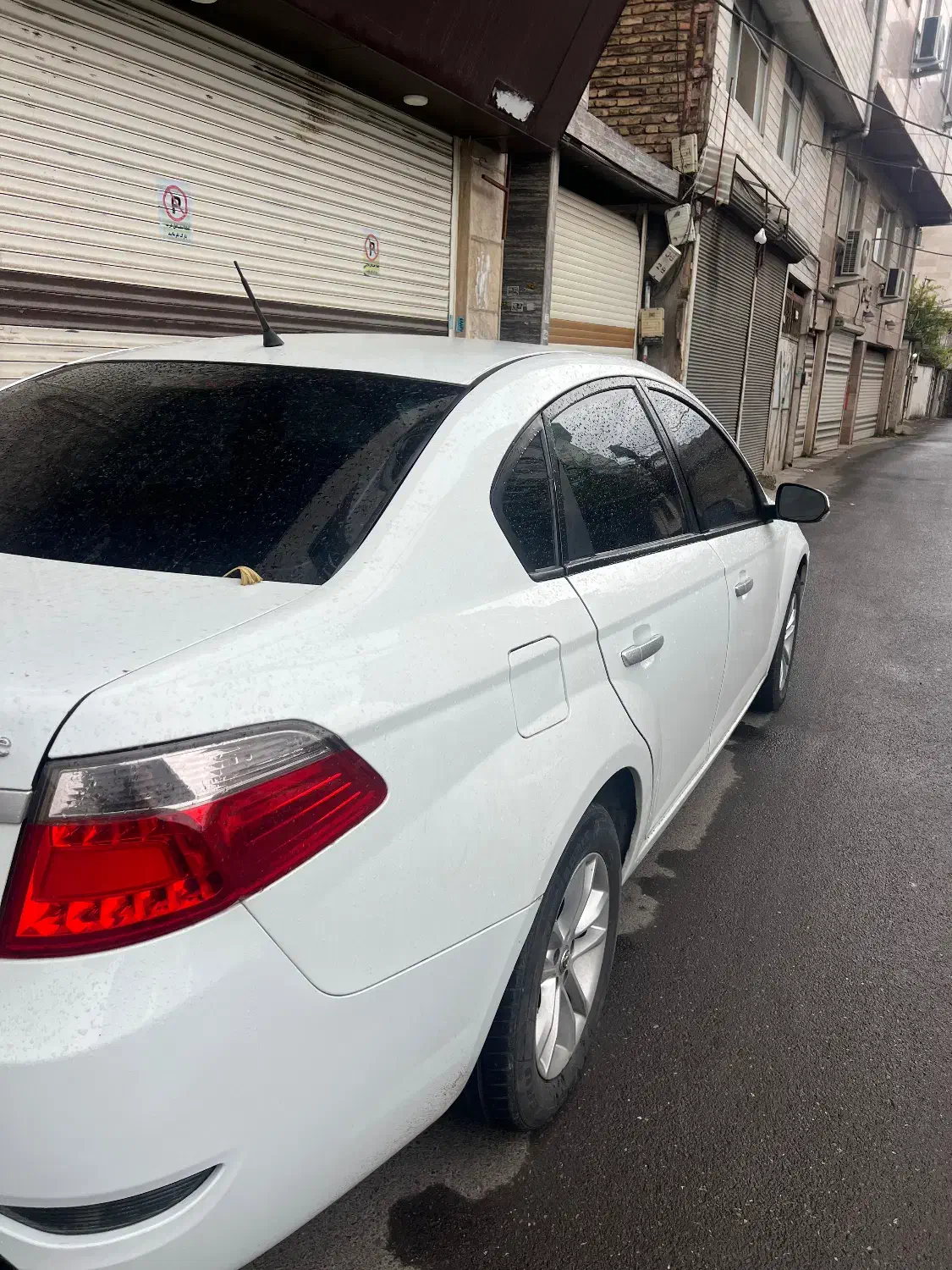 برلیانس مدل ۹۷ موتور بزرگ|خودرو سواری و وانت|رشت, پل تالشان|دیوار