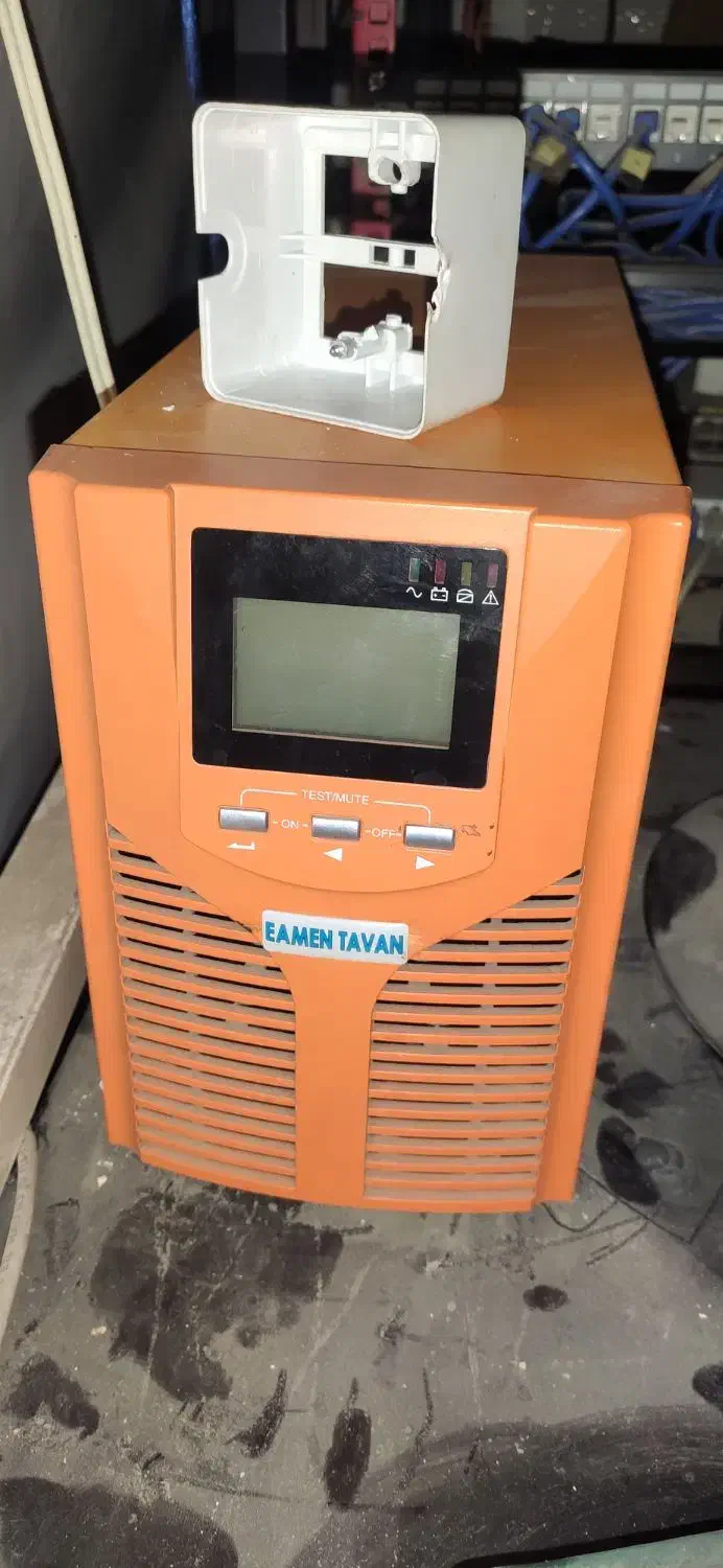 فروش دستگاه برق اظطراری یا یو پی اس|قطعات و لوازم جانبی رایانه|خرمآباد, |دیوار