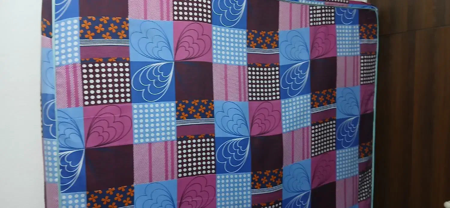 تشک دونفره|تشک تختخواب|رشت, چله خانه|دیوار