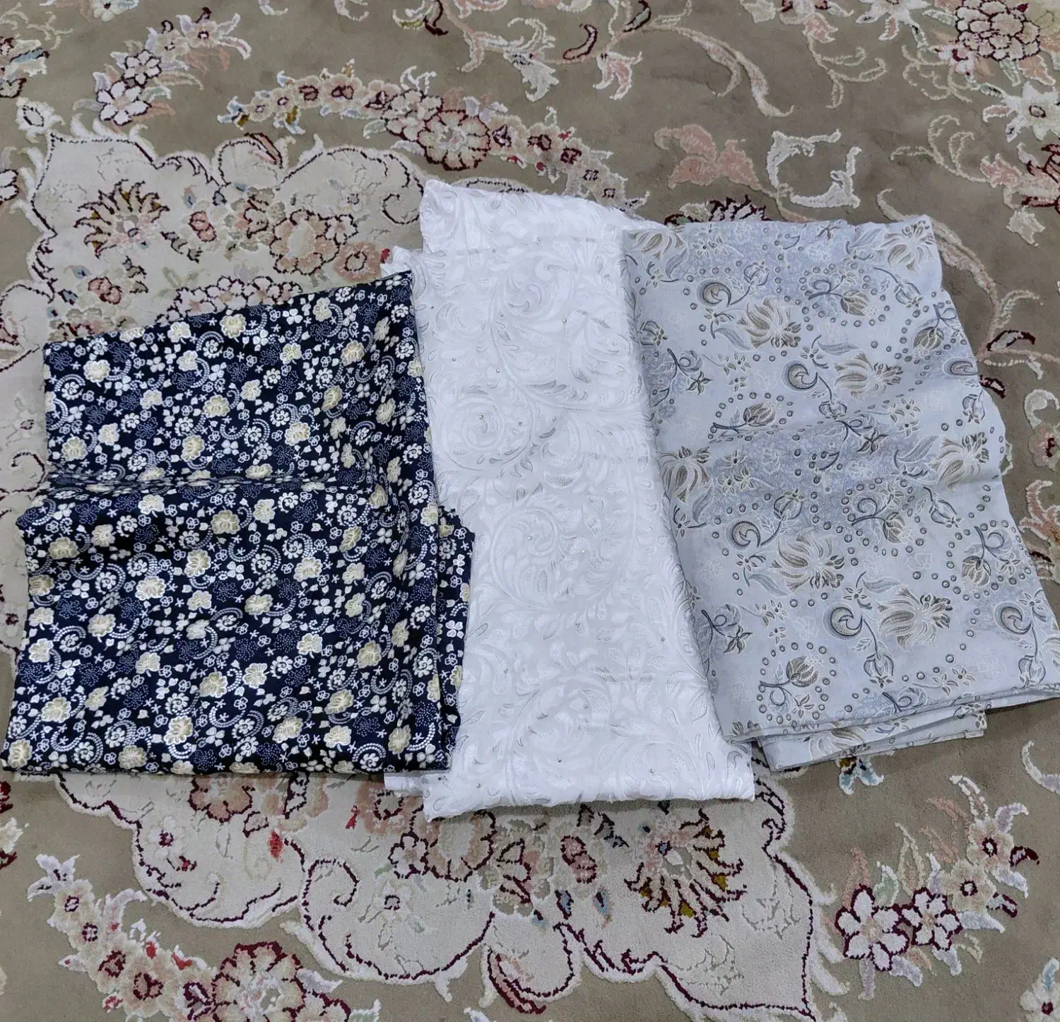 چادر های شیک نونو|لباس|رشت, دروازه لاکان|دیوار