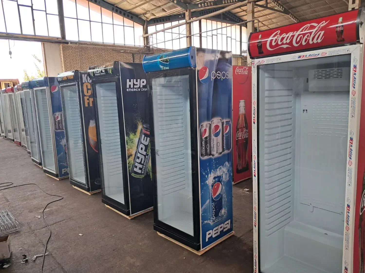 یخچال درب شیشه ای بصورت عمده و تک فروشی|یخچال و فریزر|تبریز, |دیوار