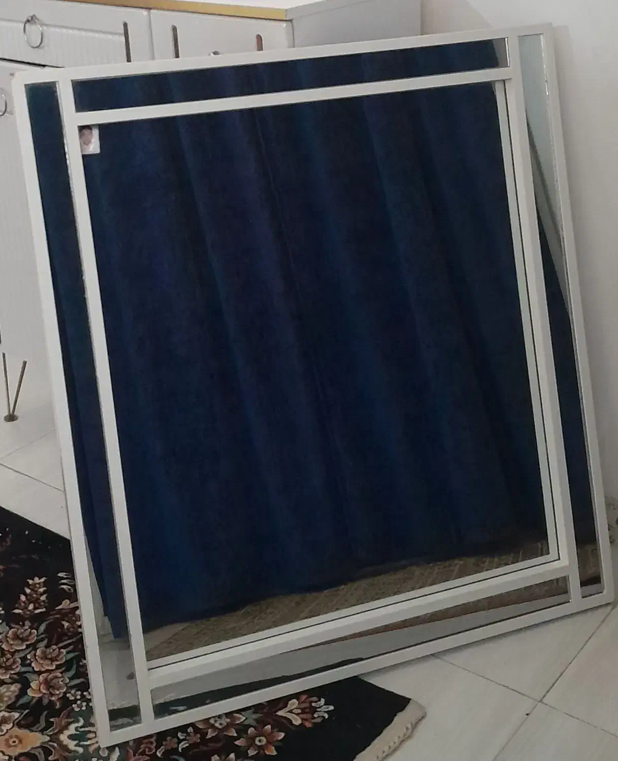 آینه|آینه|چناران, |دیوار