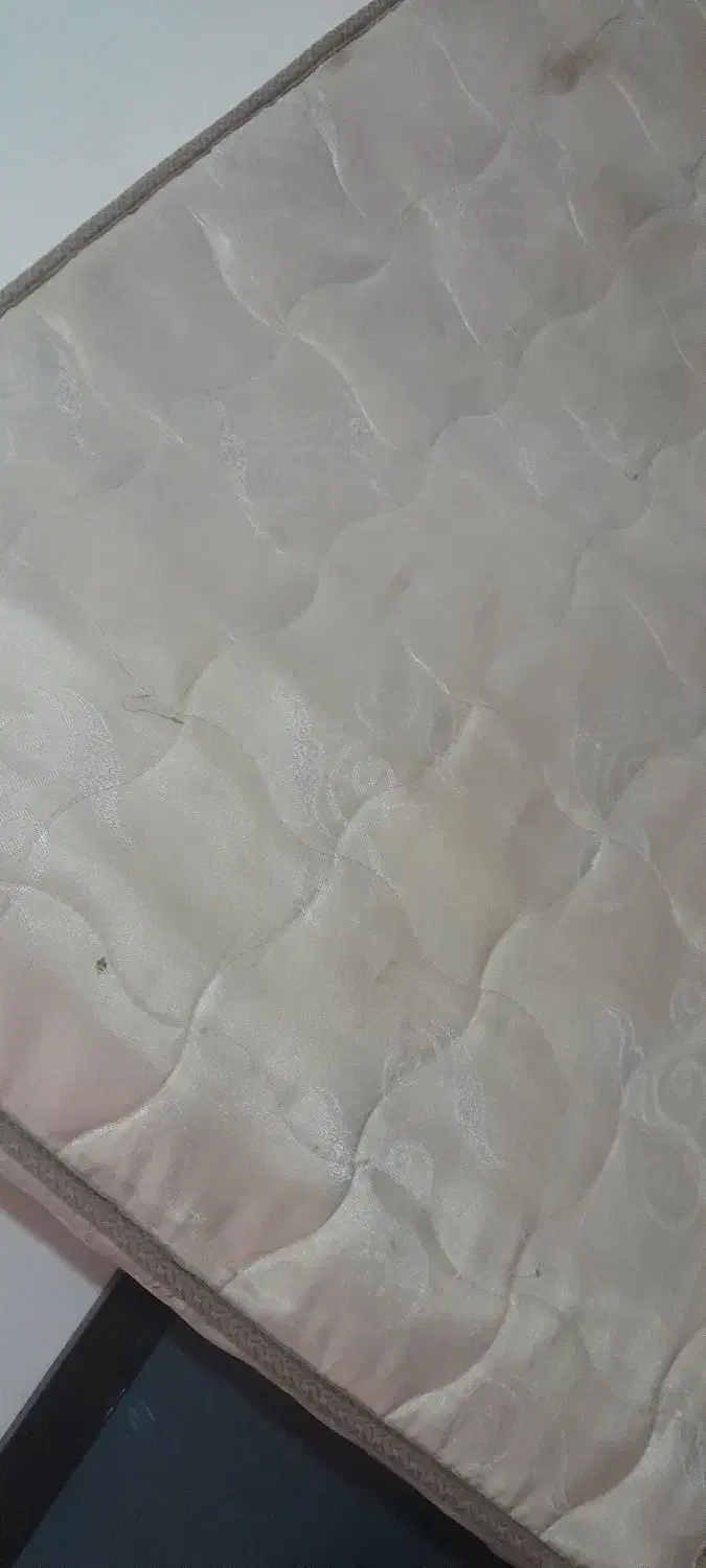 تشک فنری سالم|تشک تختخواب|تربت جام, کشتارگاه|دیوار