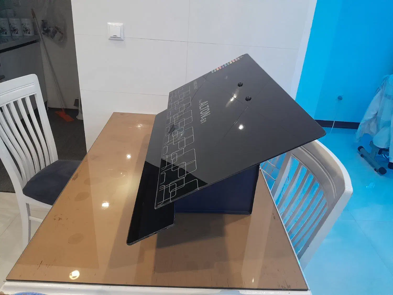 هود|هود|اراک, |دیوار