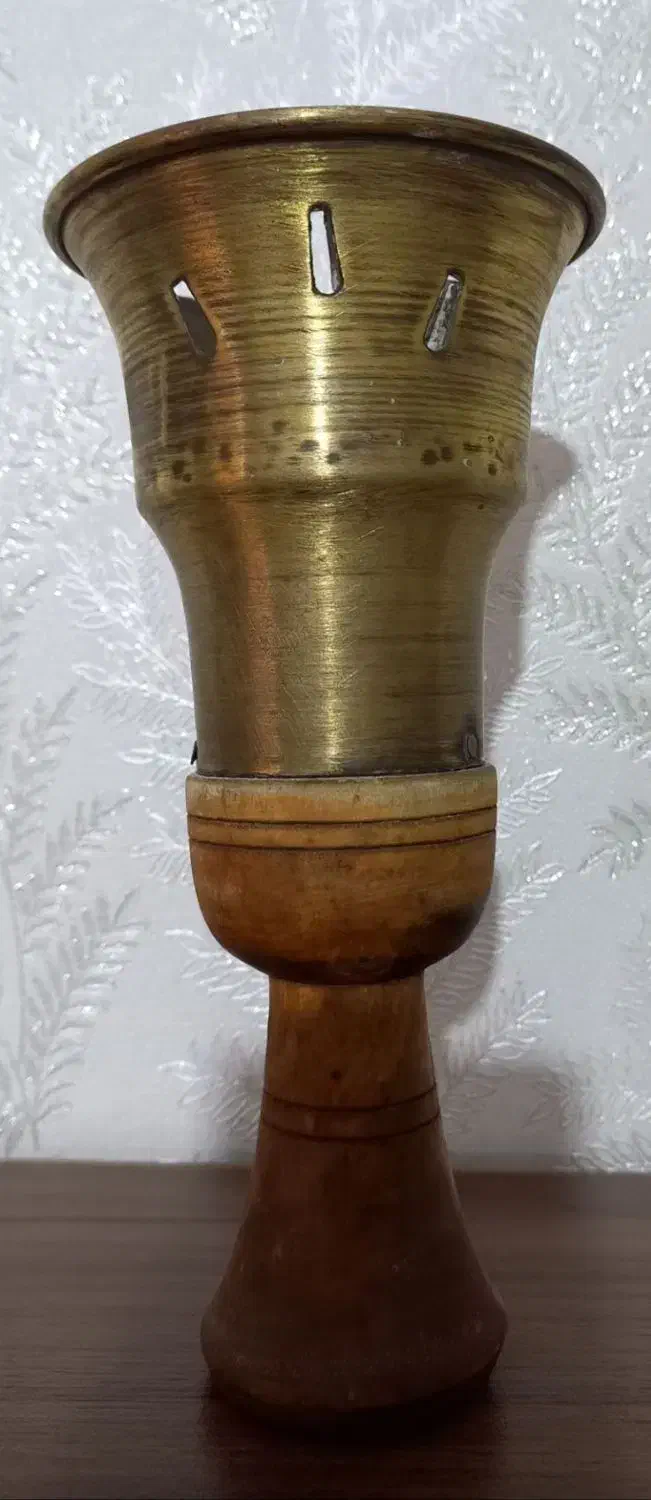 قلیان باشی|کلکسیون اشیاء عتیقه|اهر, |دیوار