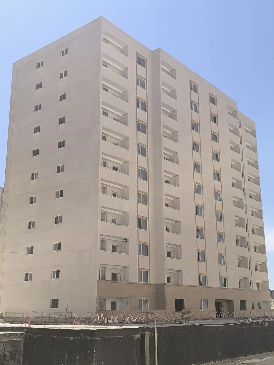 پیامبراعظم/۹۶ متری بهمراه پارکینگ انباری/کلیداول|فروش آپارتمان|بندرعباس, |دیوار