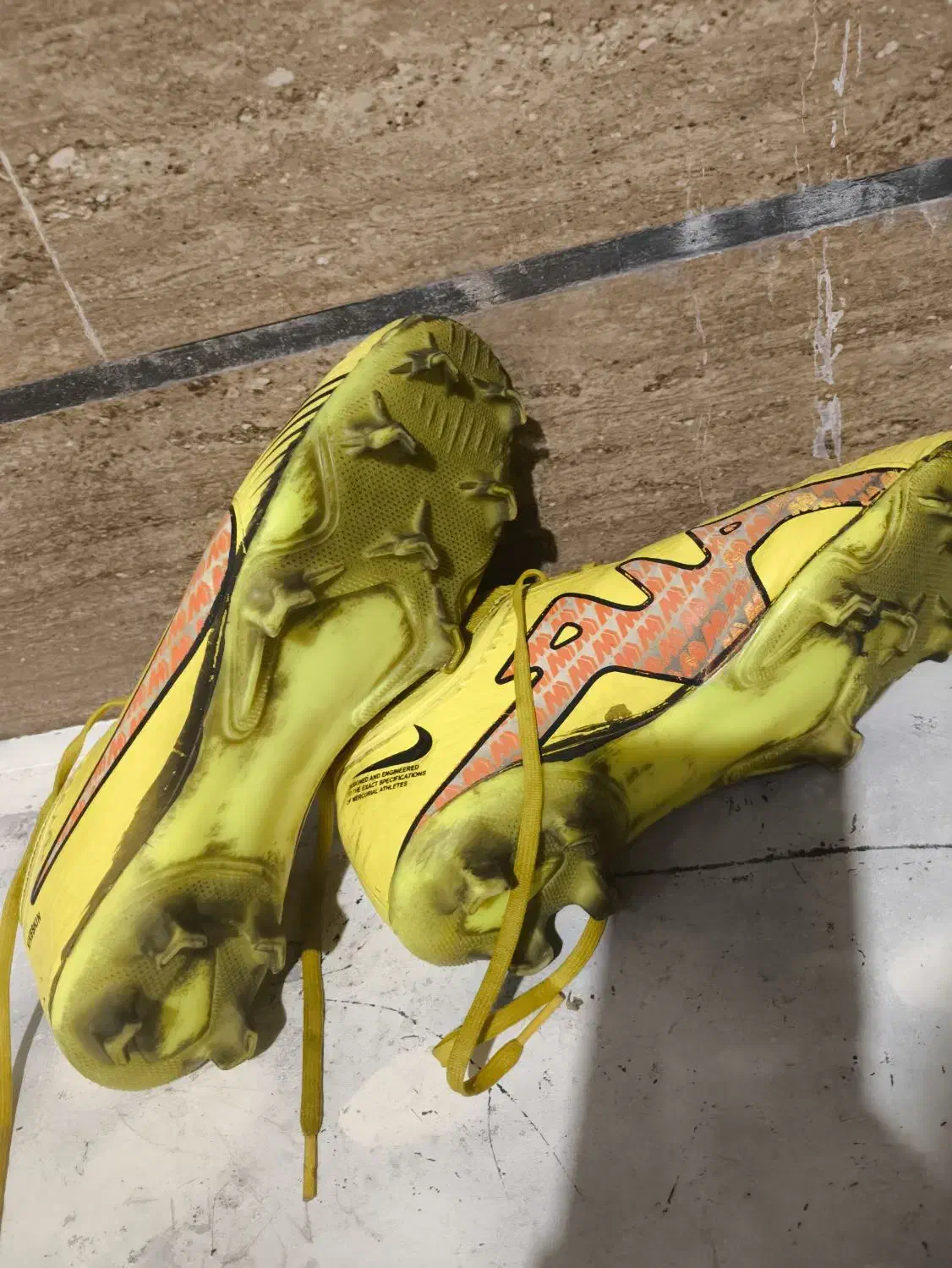 کفش چمنی استوک دار|تجهیزات ورزشی|خرم‌آباد, |دیوار