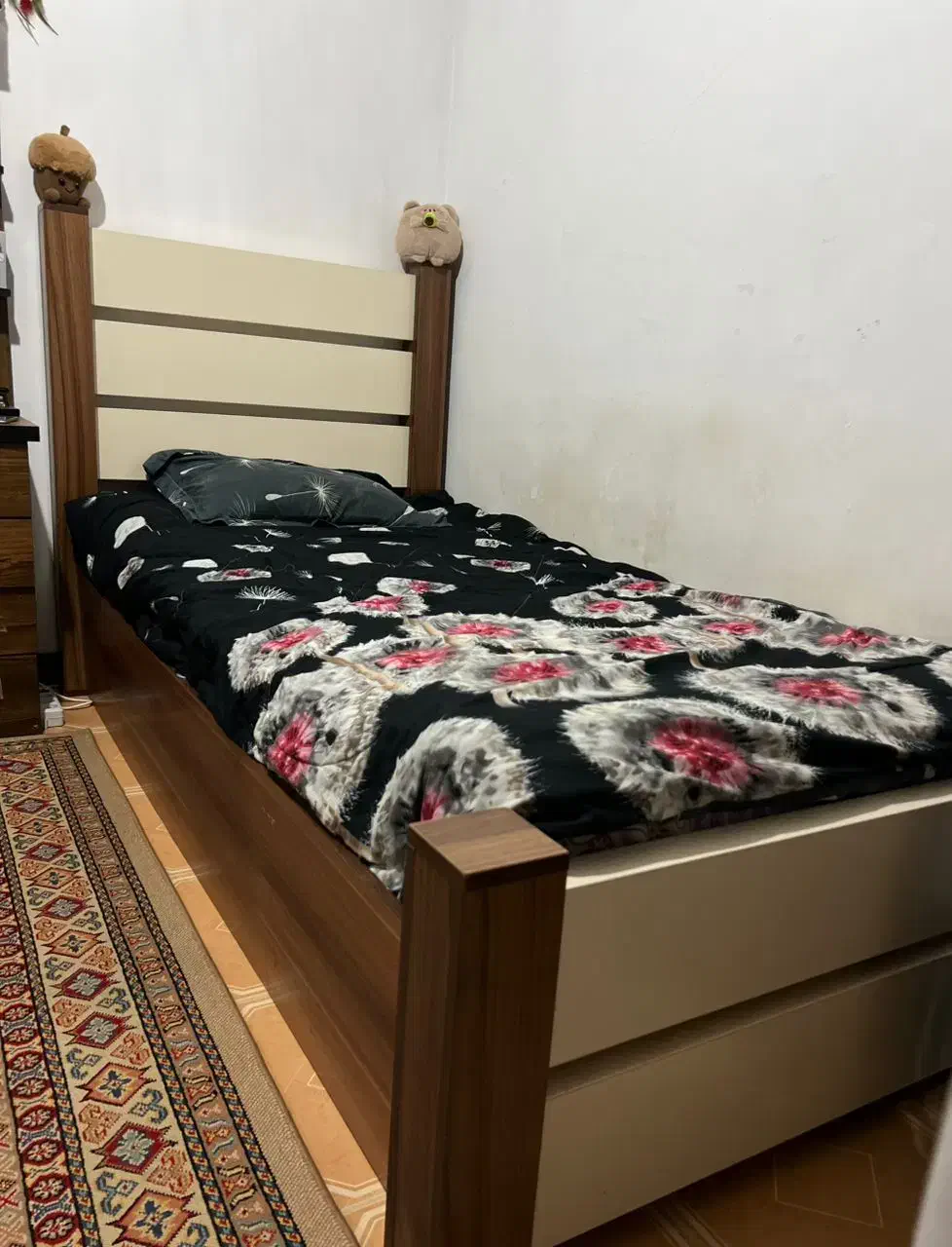 تختخواب و خوشخواب|تخت و سرویس خواب|رضوانشهر, |دیوار