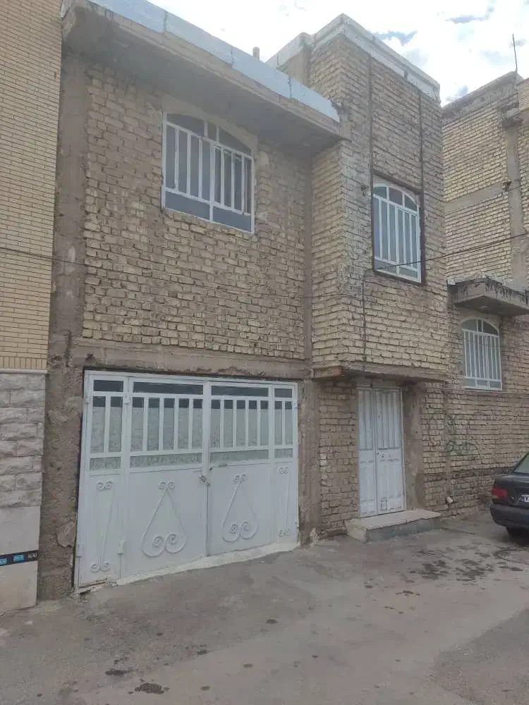 رهن کامل منزل ویلایی|اجارهٔ خانه و ویلا|شیراز, شهرک نیروی انتظامی|دیوار