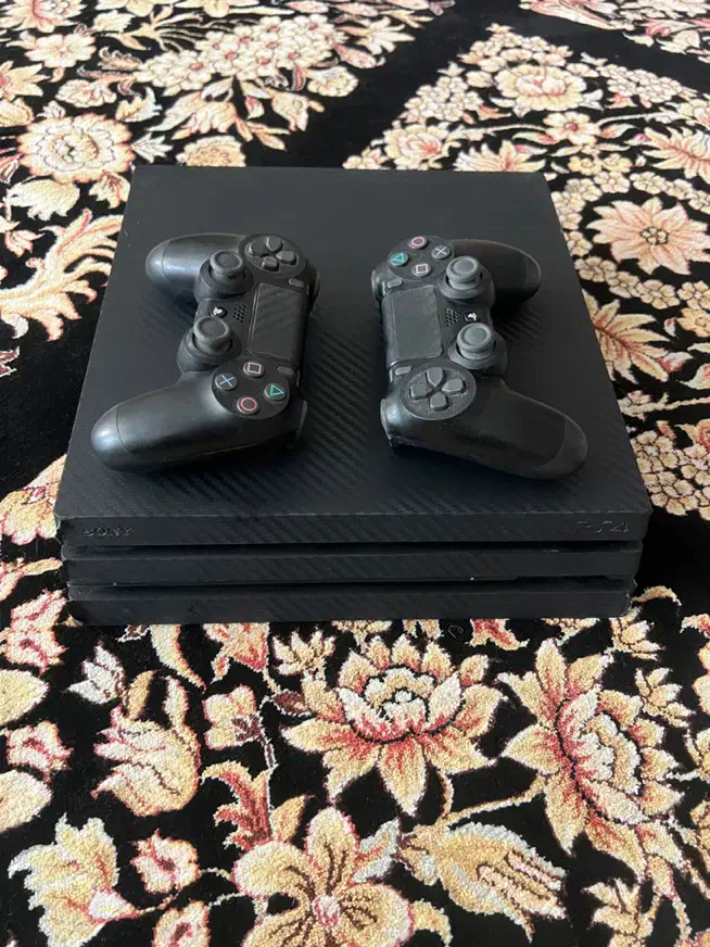 Ps4 pro 1tra|کنسول، بازی ویدئویی و آنلاین|فسا, |دیوار