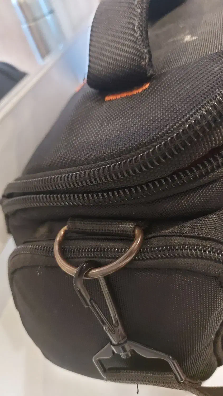 کیف دوربین فایو دی|دوربین عکاسی و فیلم‌برداری|کاشان, درب باغ|دیوار