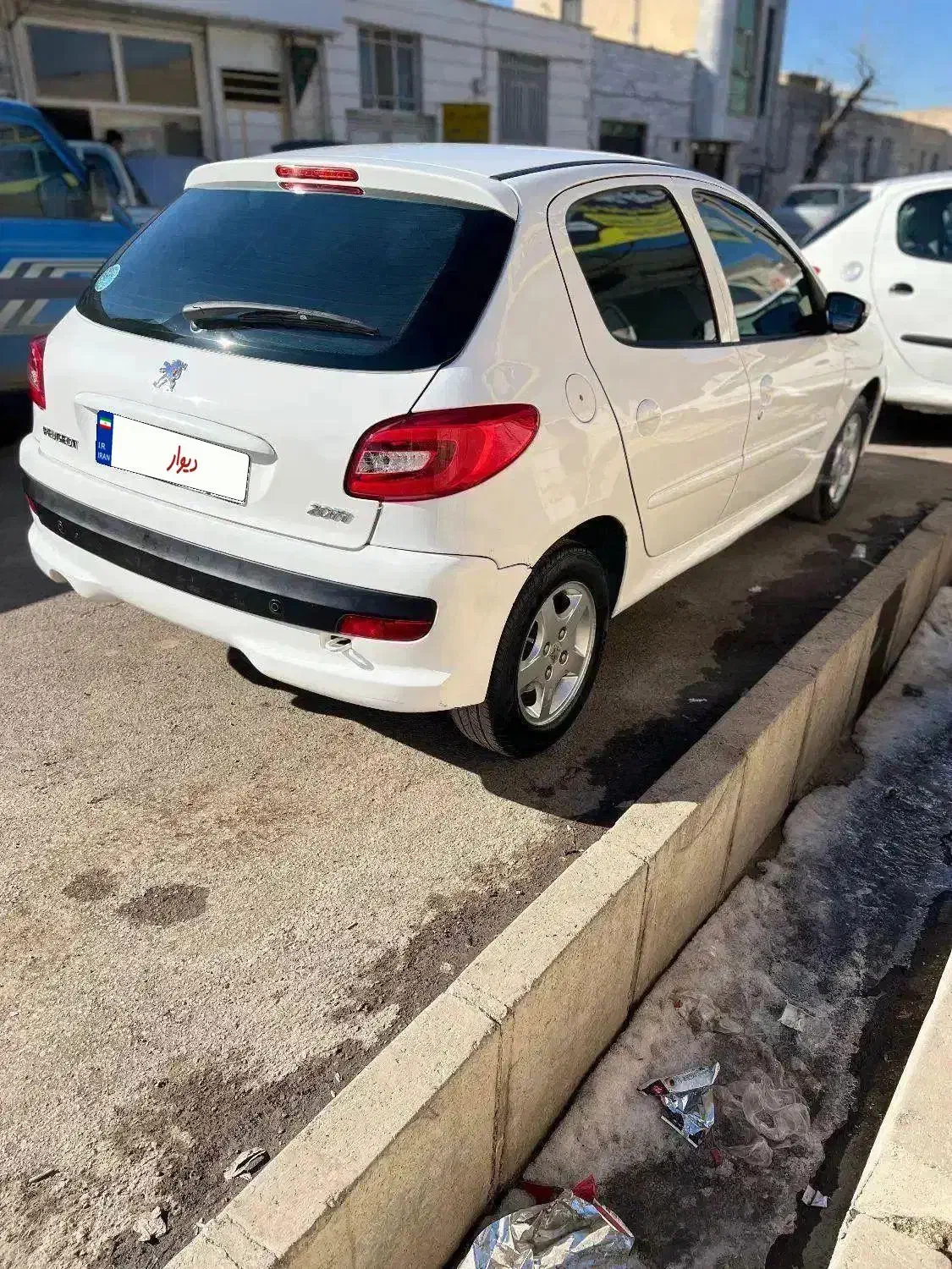 ۲۰۷مدل ۹۷ کم‌کا|خودرو سواری و وانت|زنجان, |دیوار