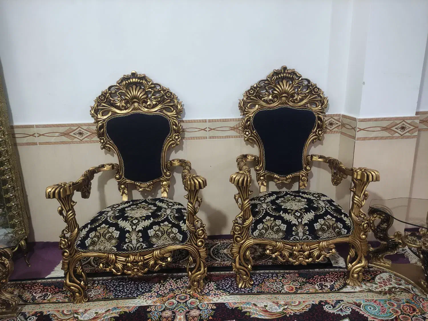 مبل نه نفره|مبلمان خانگی و میز عسلی|میانه, |دیوار