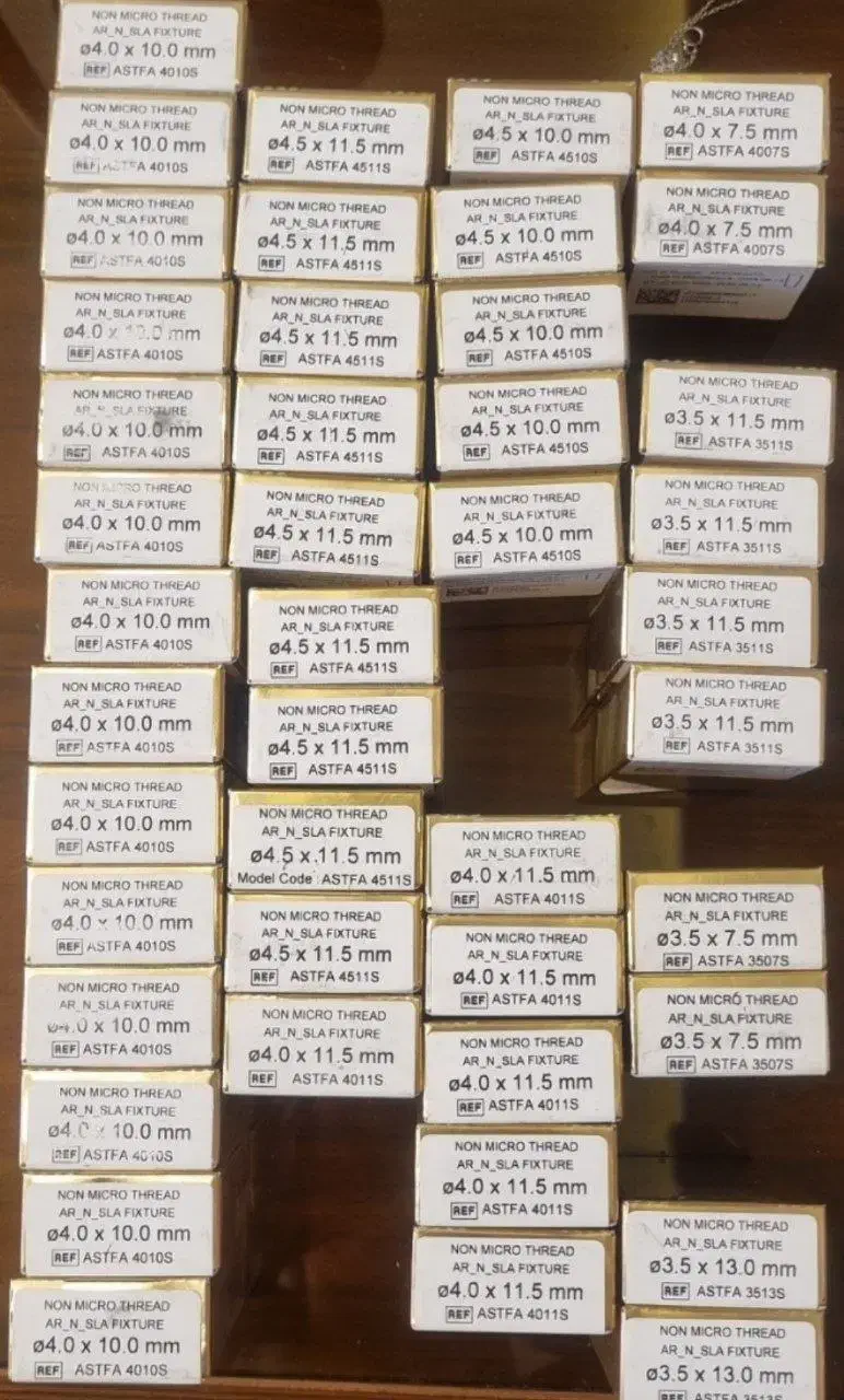 ایمپلنت های مارک بایوتم و کوروان کره|پزشکی|فولادشهر, A4|دیوار