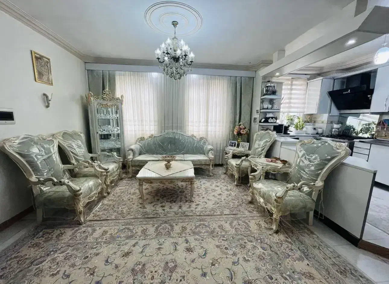 ۵۳متر آسانسوردار/خوش نقشه/بازسازی شده|فروش آپارتمان|تهران, شهرک ولیعصر جنوبی|دیوار