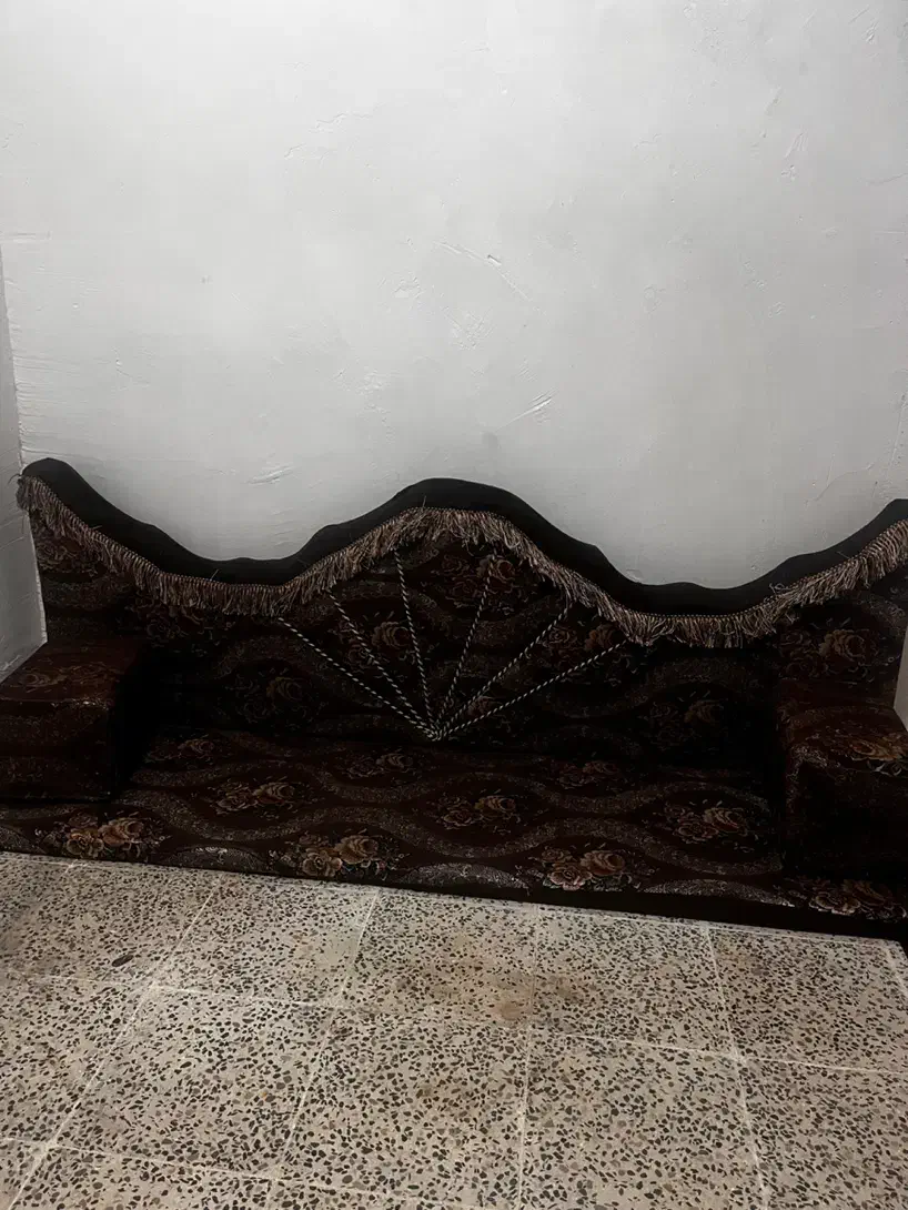 پشتی در حد نو|پشتی|شوش, |دیوار