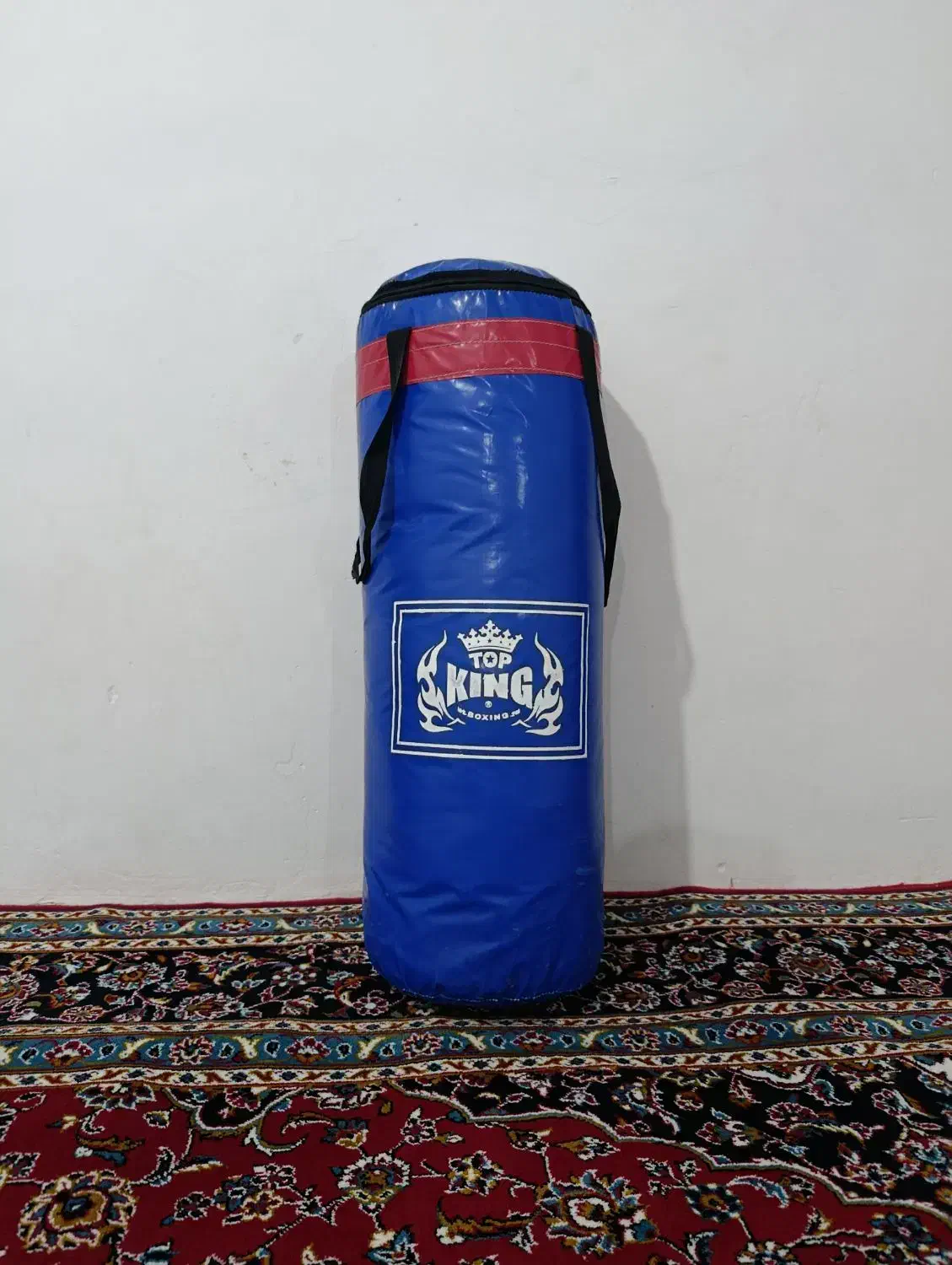 کیسه بوکس تمیز|تجهیزات ورزشی|میاندوآب, |دیوار