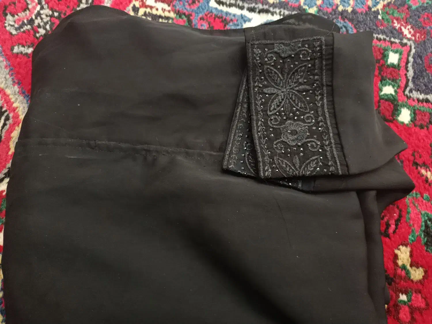 چادر ملی|لباس|تبریز, |دیوار