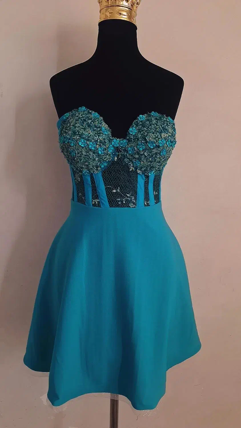 دوخت انواع لباس با کمترین قیمت|لباس|سمنان, |دیوار