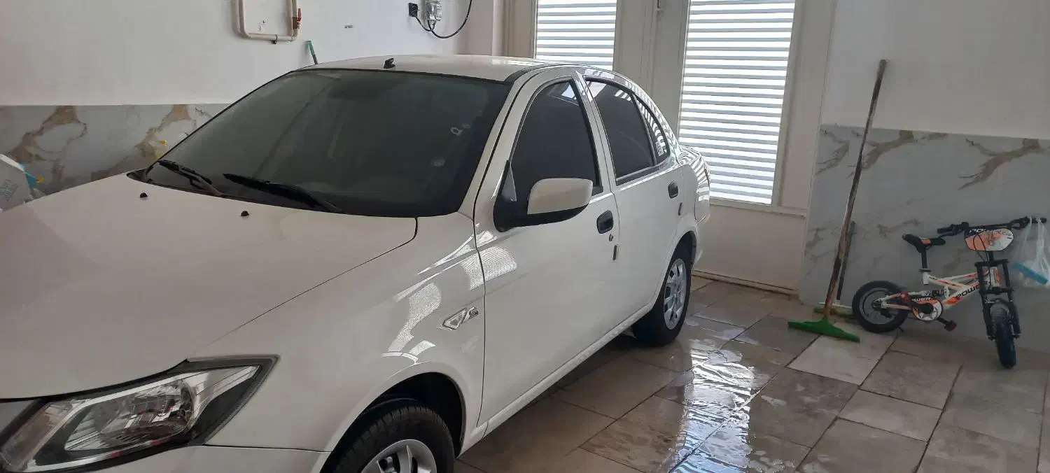 ساینا s اس ۸۵ گانه|خودرو سواری و وانت|بروجرد, |دیوار