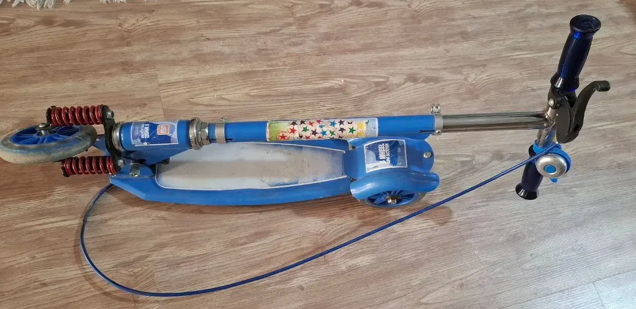 اسکوتر فلزی کودک|دوچرخه، اسکیت، اسکوتر|تهران, تهران‌ویلا|دیوار