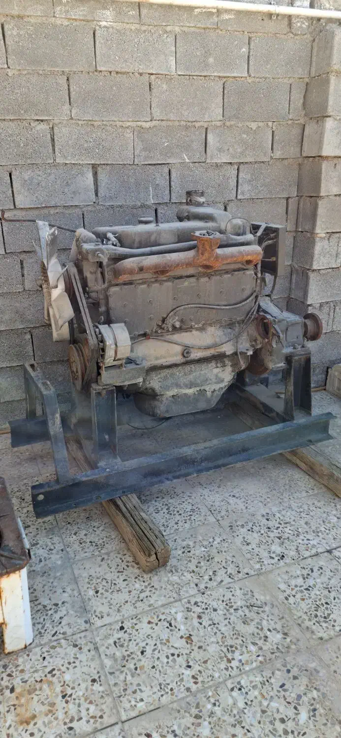 موتور آب بنز شش سیلندر بنز|ماشین‌آلات صنعتی|امیدیه, |دیوار