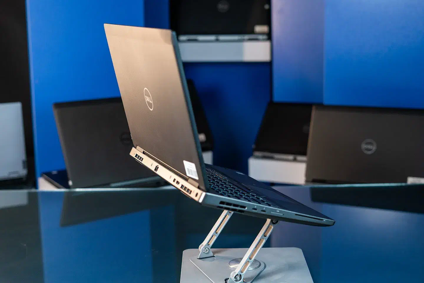 Dell Precision 7740 هیولای ورک‌استیشن با RTX 3000|رایانه همراه|یزد, |دیوار