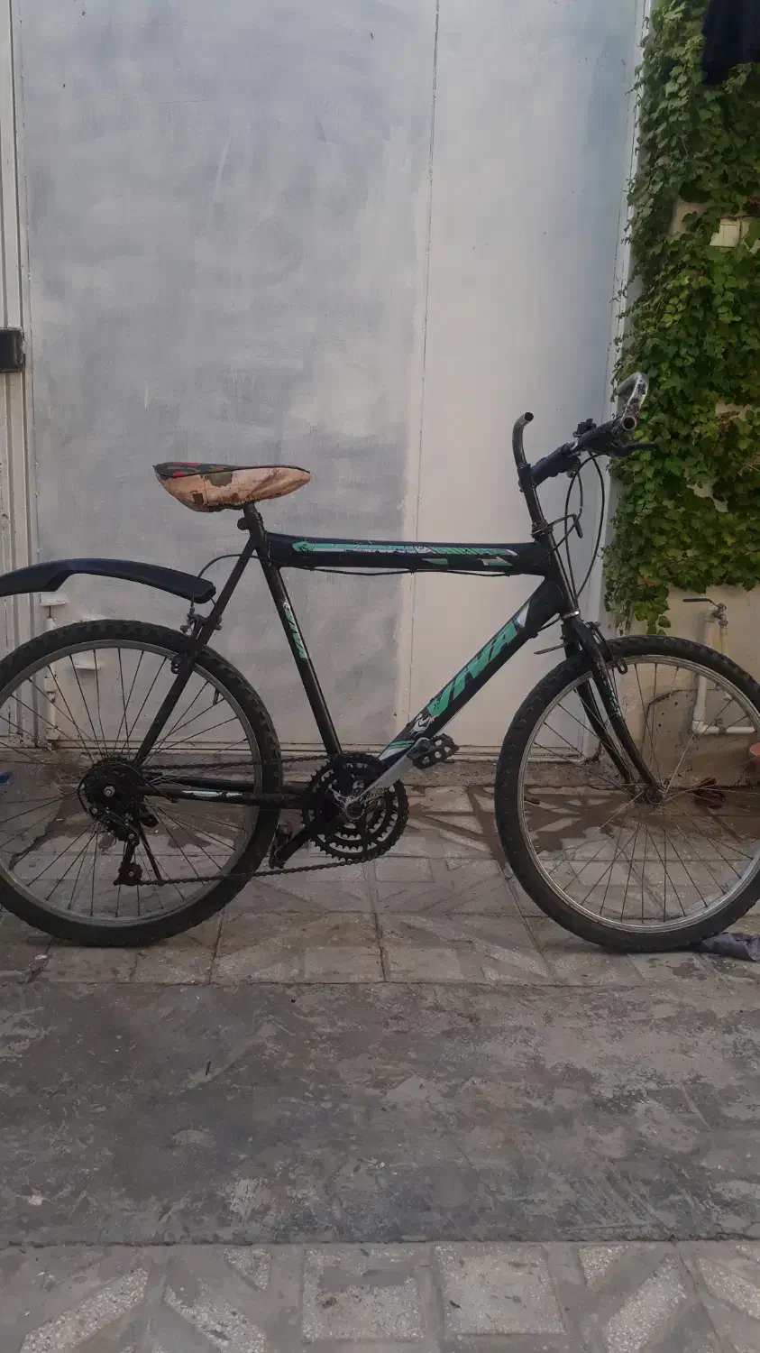 دوچرخه بزرگ ۲۴ دوچرخه کوچک ۱۶|دوچرخه، اسکیت، اسکوتر|آباده, |دیوار