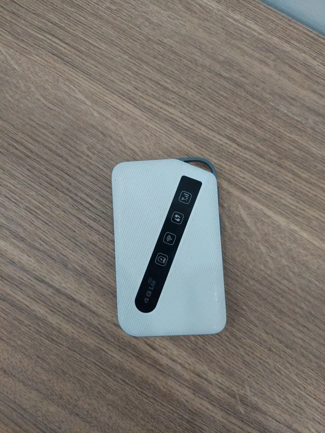 مودم همراه Dlink DWR-930M 4G|مودم و تجهیزات شبکه|خمینی‌شهر, |دیوار