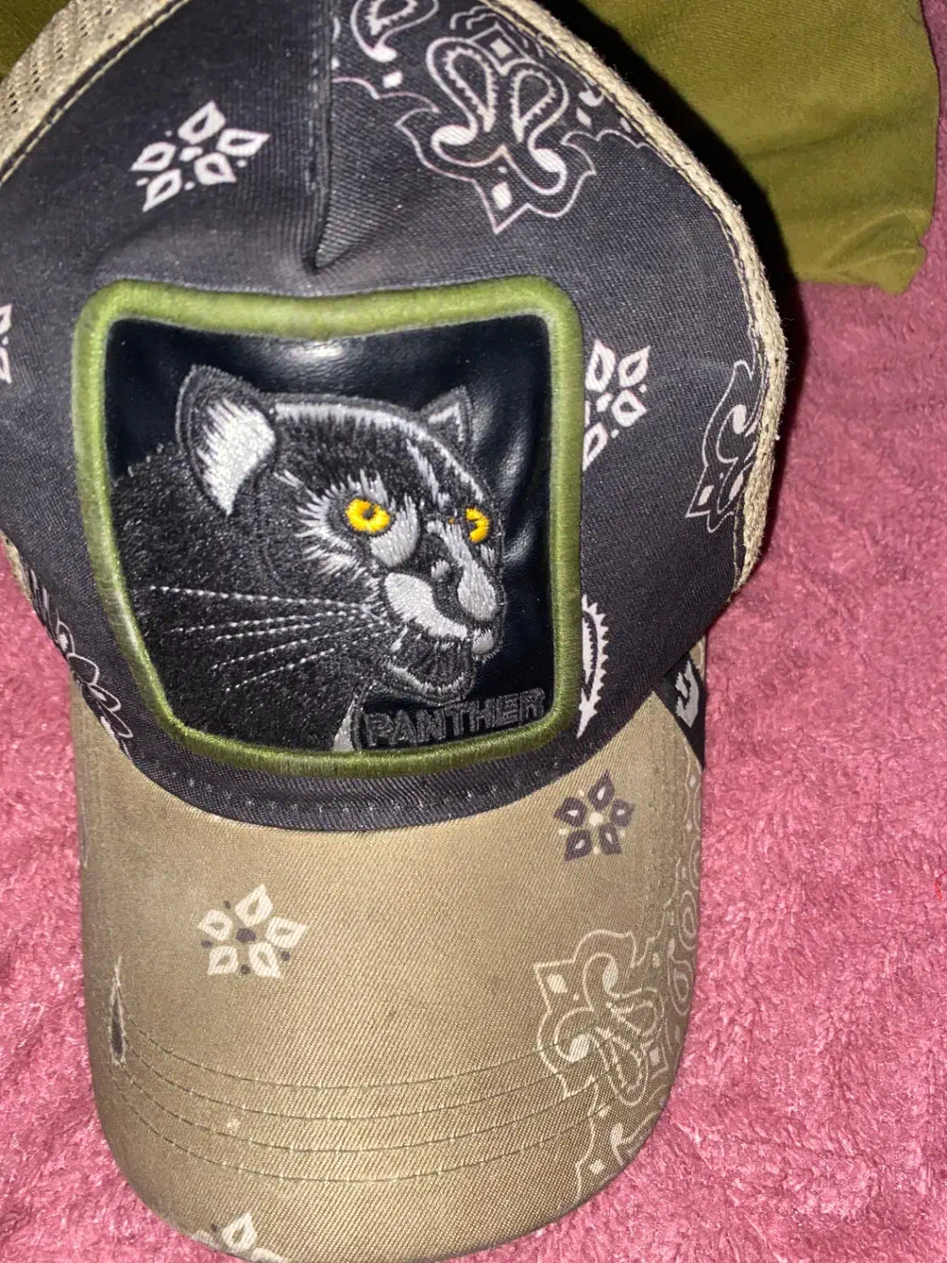 کلاه|لباس|بندرعباس, |دیوار