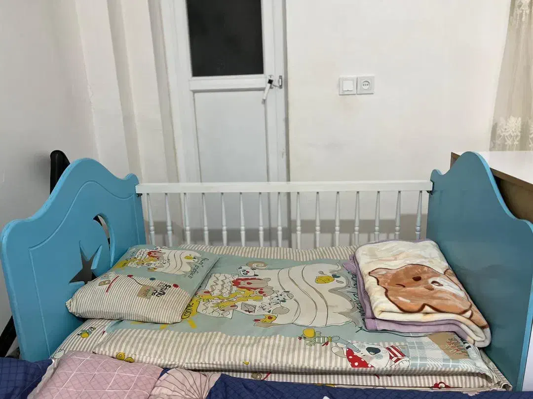 تخت کودک مناسب تا ۶ سال بدون تشک|تخت و سرویس خواب|گنبد کاووس, |دیوار