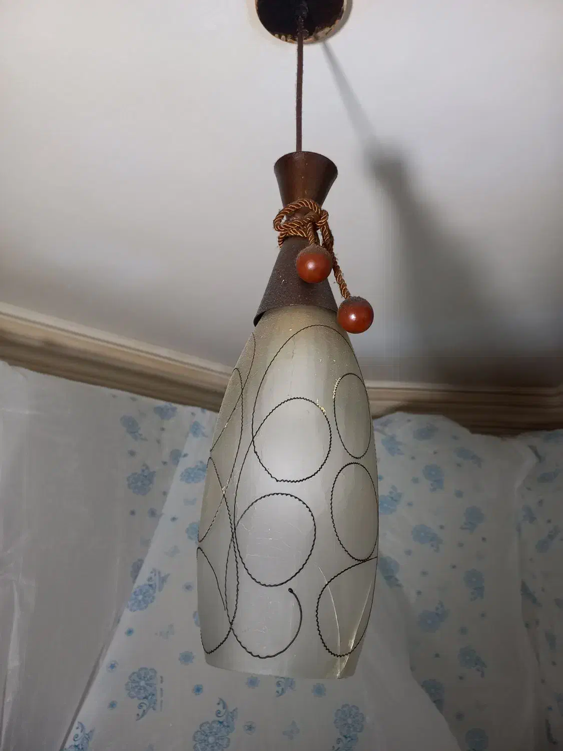 لوستر|لوستر و چراغ آویز|رشت, حسین آباد|دیوار