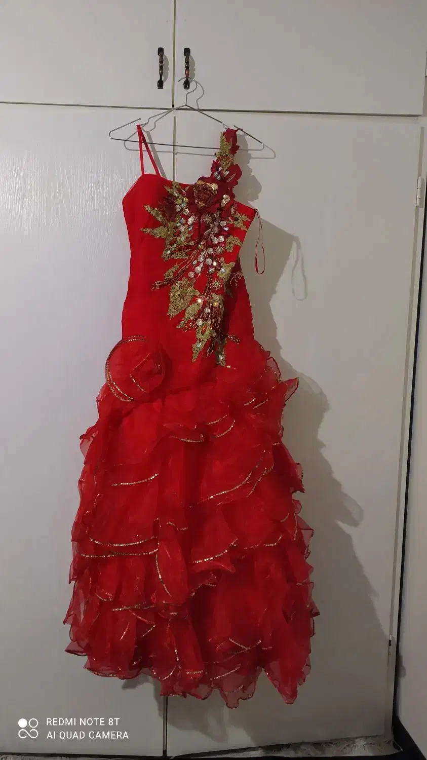 لباس مجلسی|لباس|کرج, شهرک جهاننما|دیوار