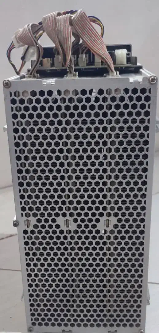 کنترل برد سالم و قاب خالی   ماینرz11 تعداد|قطعات و لوازم جانبی رایانه|تهران, ابوذر|دیوار