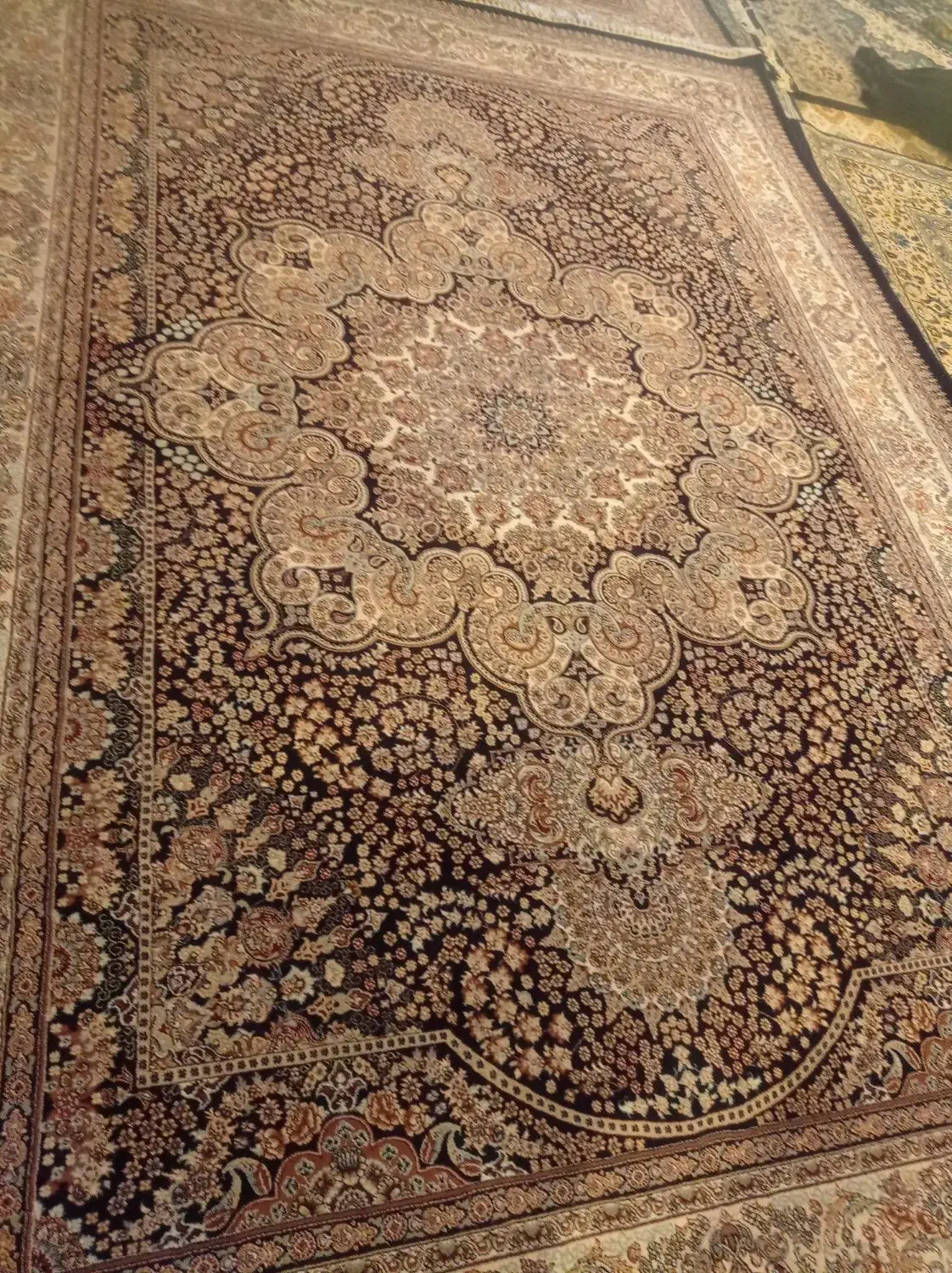 دوتا فرش 9متری 19میلیون|فرش|نهاوند, |دیوار