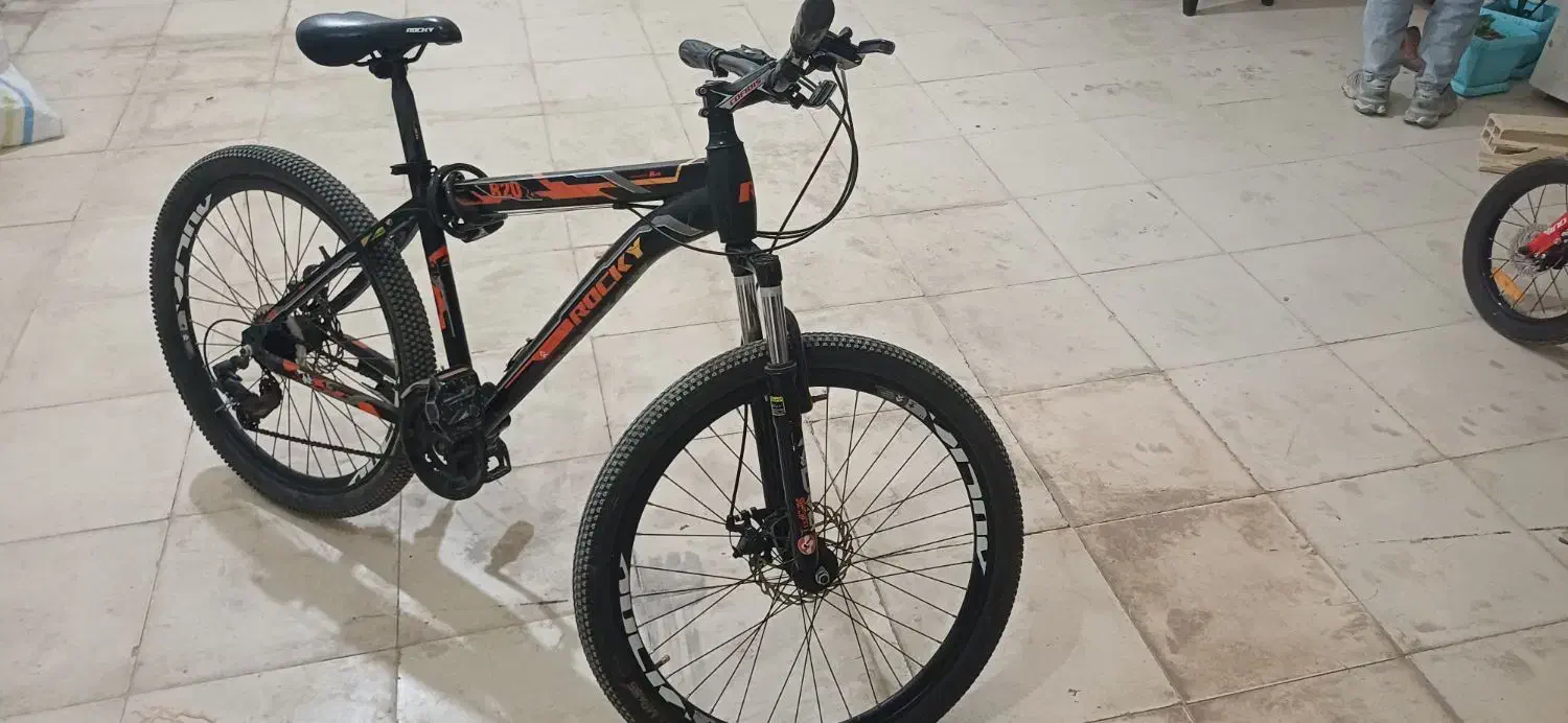 دوچرخه|دوچرخه، اسکیت، اسکوتر|قیدار, |دیوار