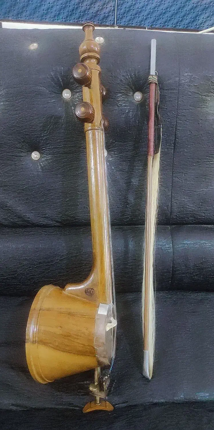 کمانچه فرهادی|سازهای سنتی|اندیمشک, |دیوار