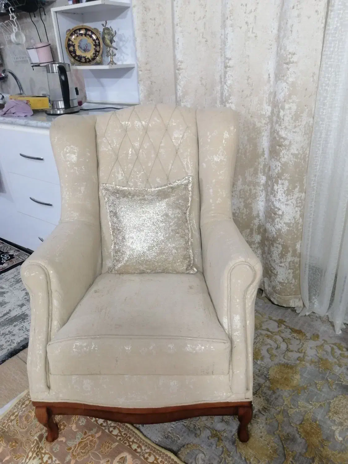 سرویس مبل 8نفره چستر با میز نهار خوری 6نفره|مبلمان خانگی و میز عسلی|تربتحیدریه, منصوریه|دیوار