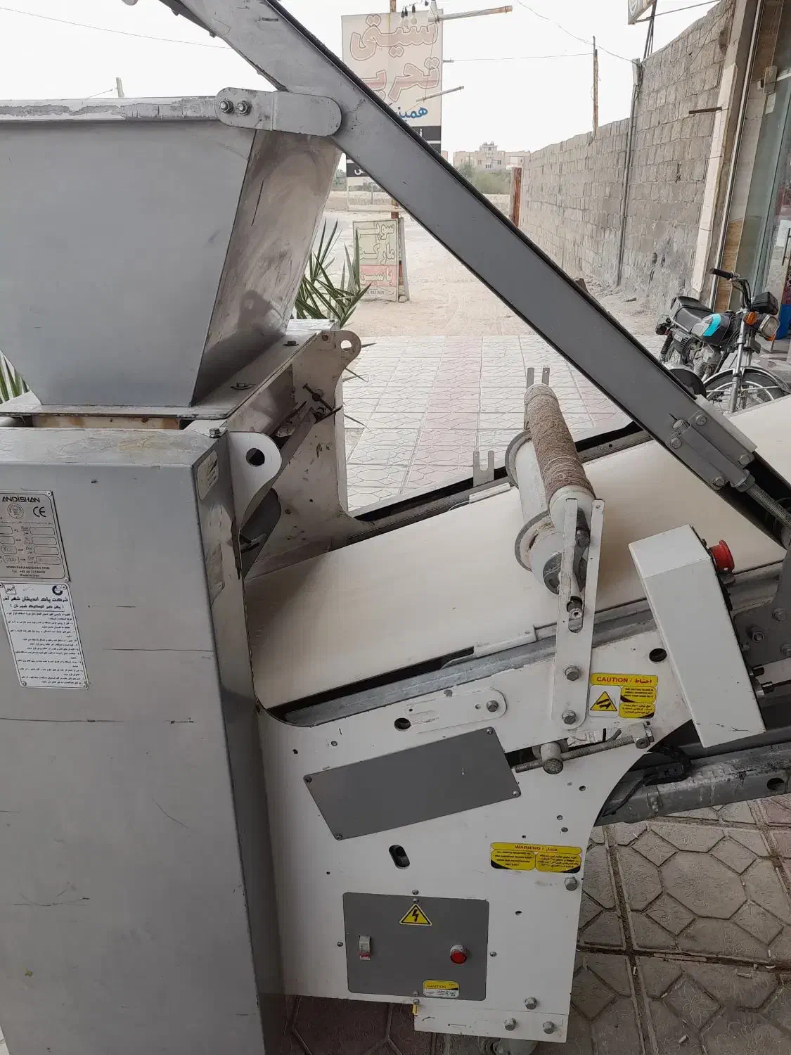 دستگاه نانوایی|فروشگاه و مغازه|مهر, |دیوار