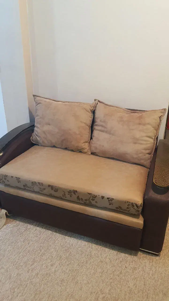 مبل راحتی ۷ نفره|مبلمان خانگی و میز عسلی|بوشهر, |دیوار