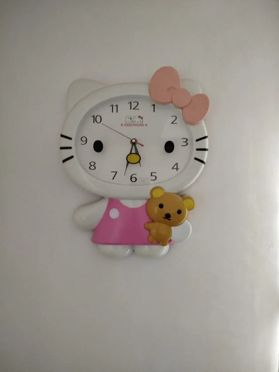 ساعت و لوستر|اسباب و اثاث بچه|همدان, |دیوار