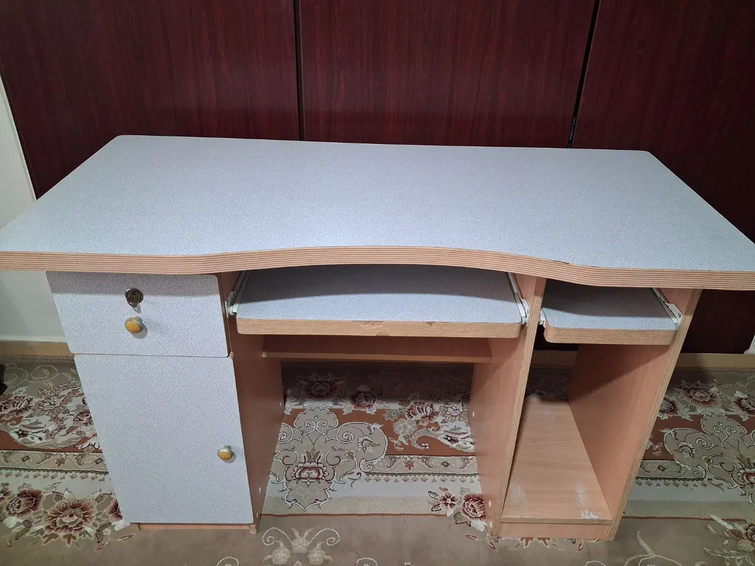 فروش میز کامپیوتر|میز تحریر و کامپیوتر|دماوند, گیلاوند|دیوار