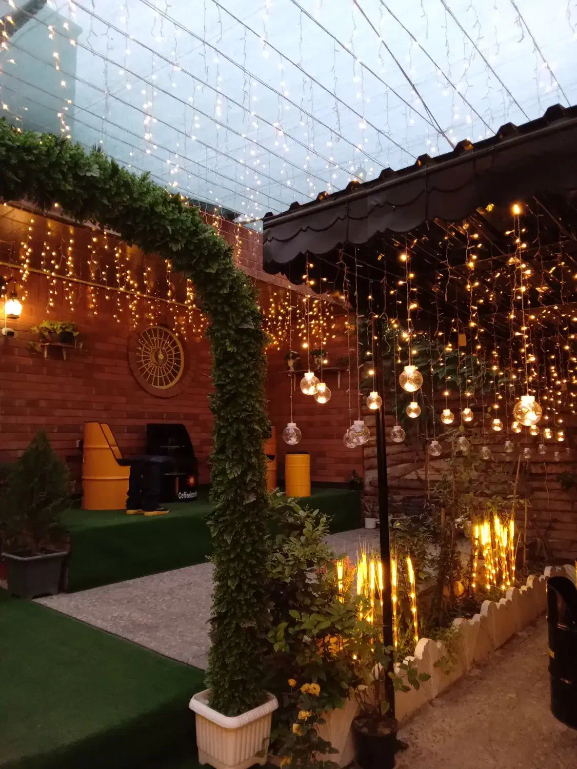 سری زن قلیون|استخدام خدمات فروشگاه و رستوران|پاکدشت, پاکدشت (مامازند)|دیوار