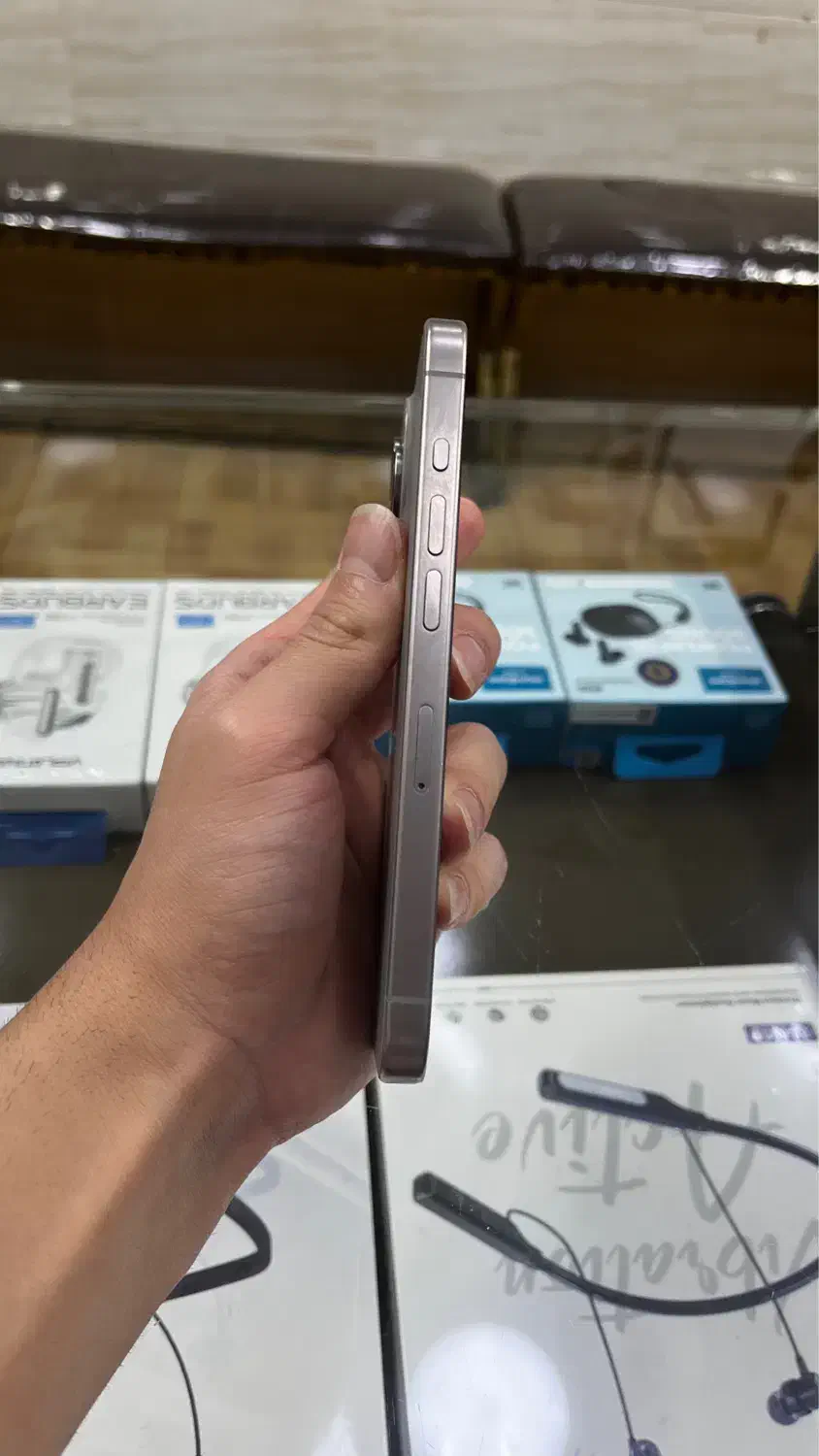 آیفون ۱۵ پرو|موبایل|وحیدیه, |دیوار