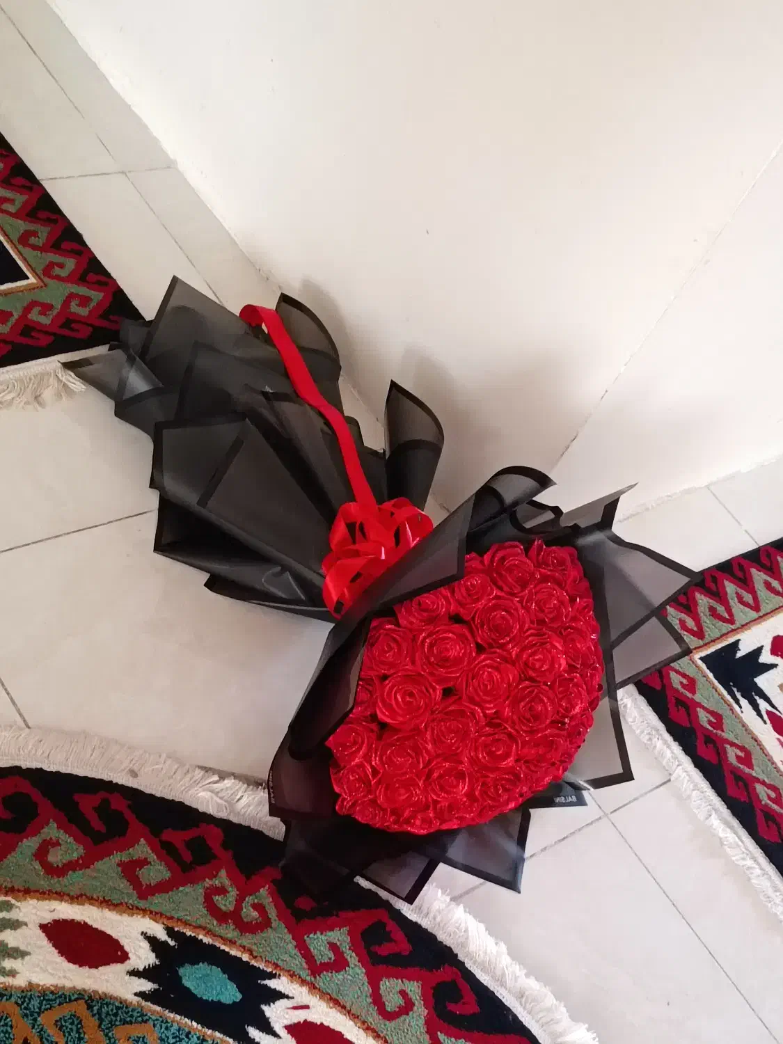 دسته گل و باکس با کیفیت ویژه سوپرایز عزیزانمان|گل و گیاه طبیعی|شیراز, دشت چنار|دیوار