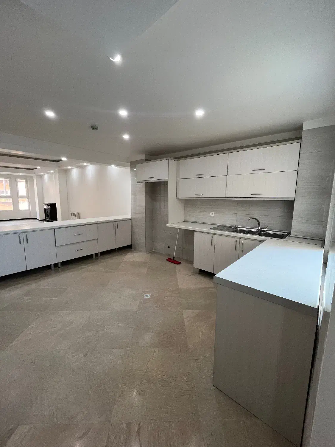 ۲۰۵ متر ۳ خواب فول امکانات سعادت آباد