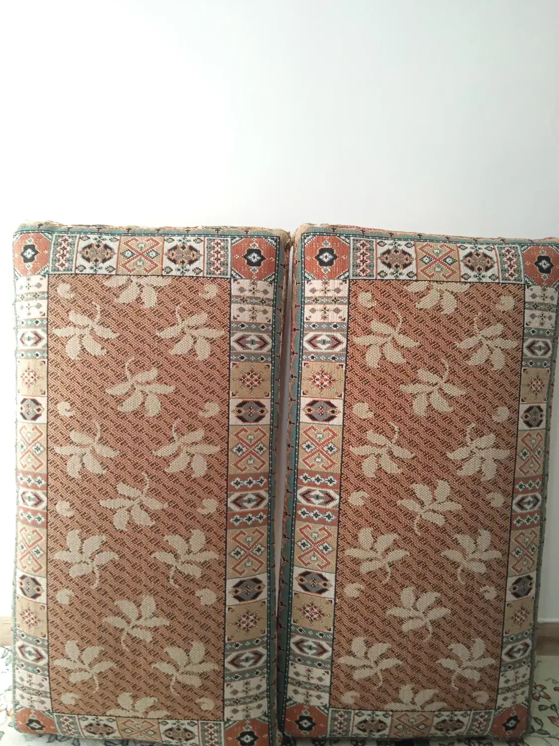 پشتی راحتی دو رو سنتی|پشتی|تهران, سلیمانی|دیوار