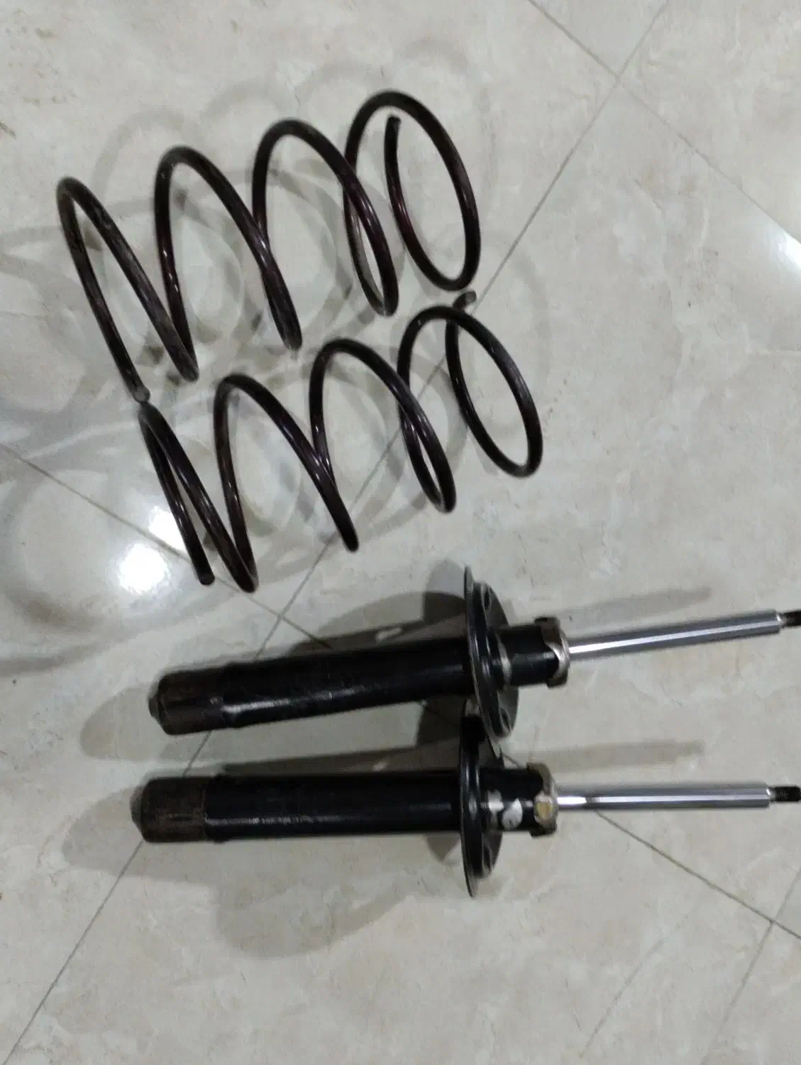 کمک وفنر اسپرت چاغ خطر عقب|قطعات یدکی و لوازم جانبی|ماهیدشت, |دیوار