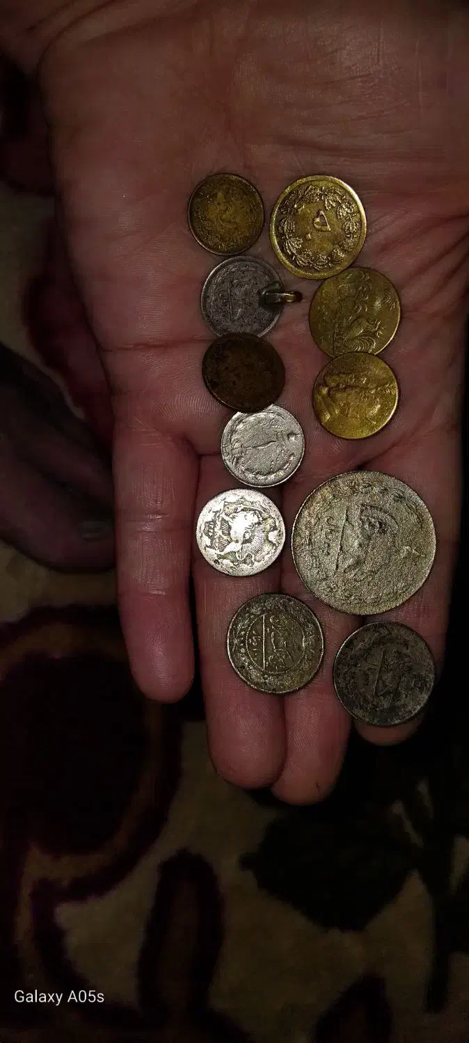 سکه قاجاری وغیره|کلکسیون سکه، تمبر، اسکناس|قرچک, داوود آباد|دیوار